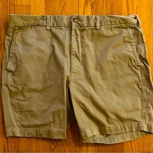 Polo by Ralph Lauren Khaki Flat Front Shorts size 38”